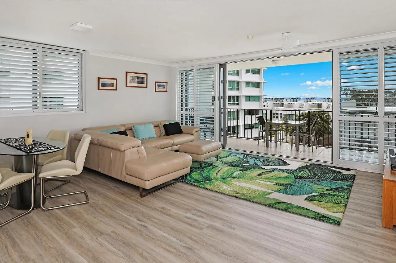 Majorca Isle Beachside Resort Maroochydore