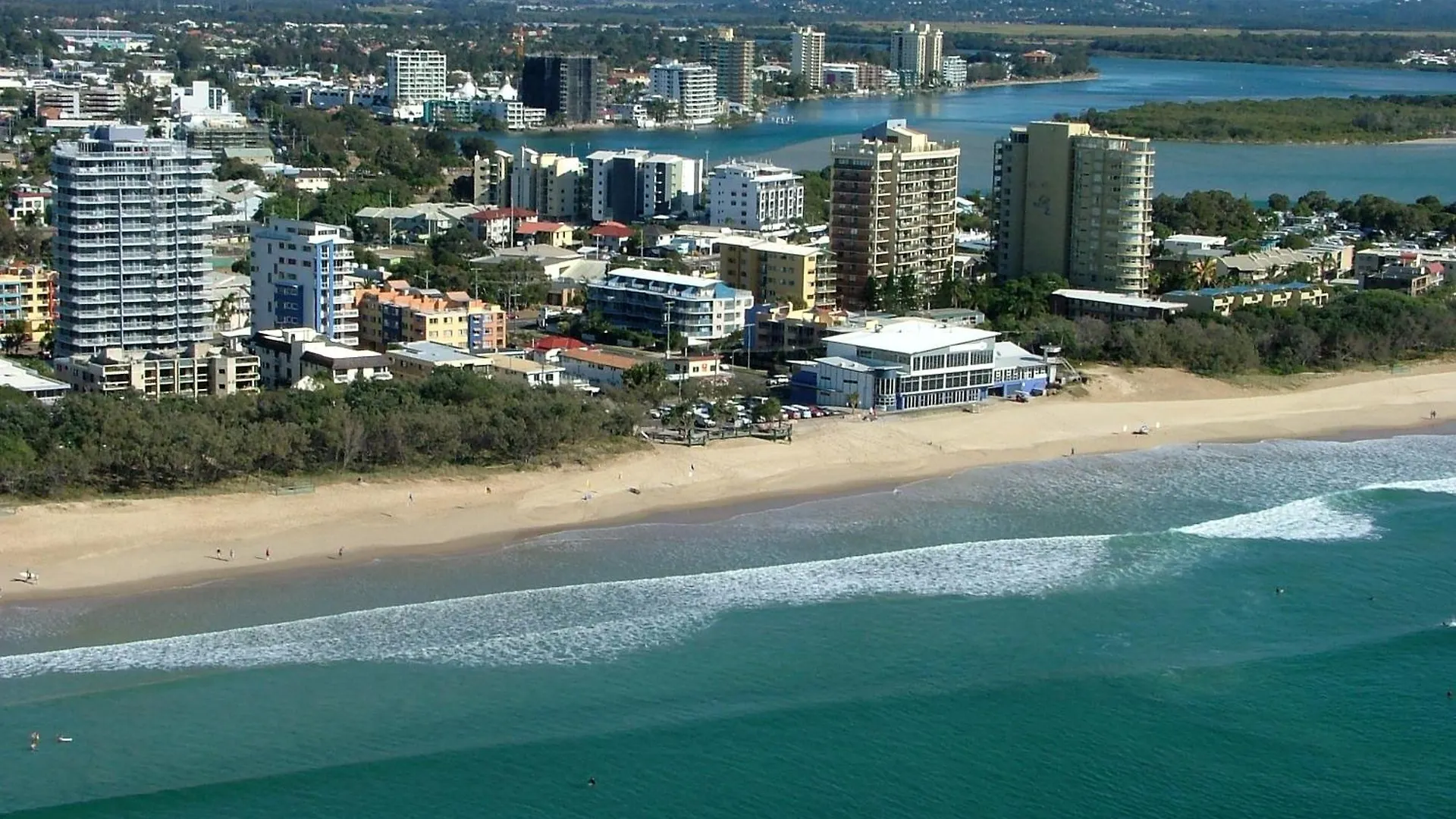 Majorca Isle Beachside Resort Maroochydore