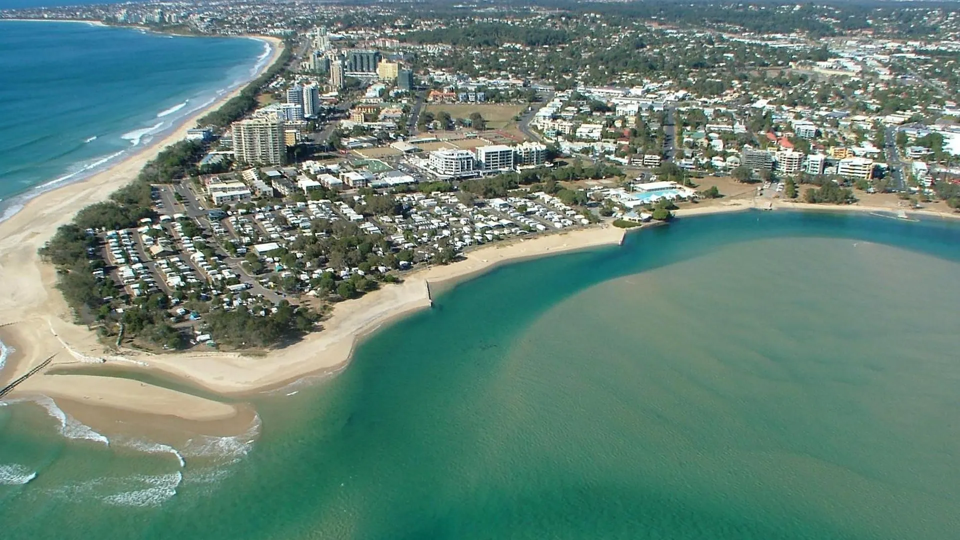 ****  Majorca Isle Beachside Resort Maroochydore Australia