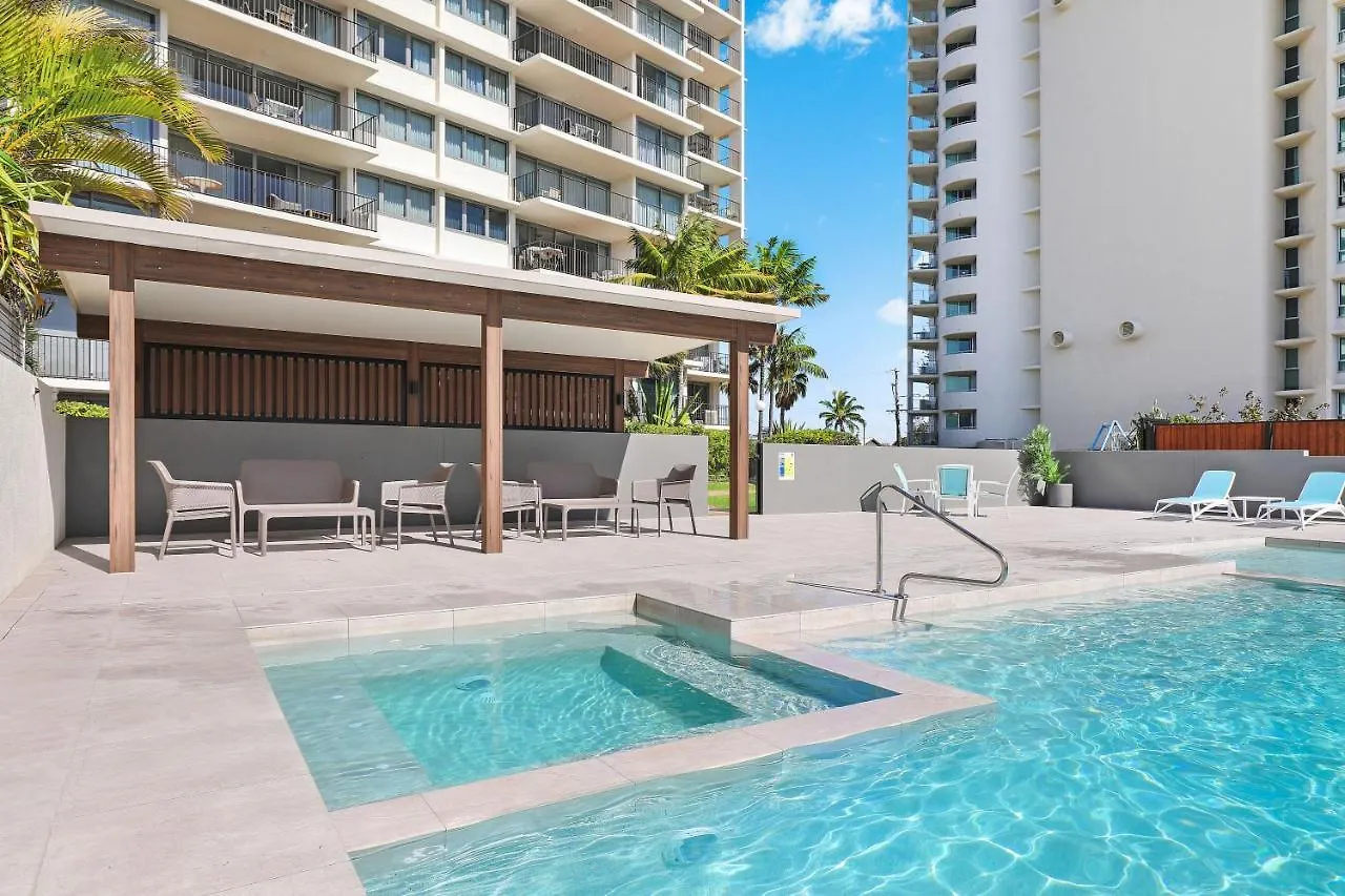 Majorca Isle Beachside Resort Maroochydore