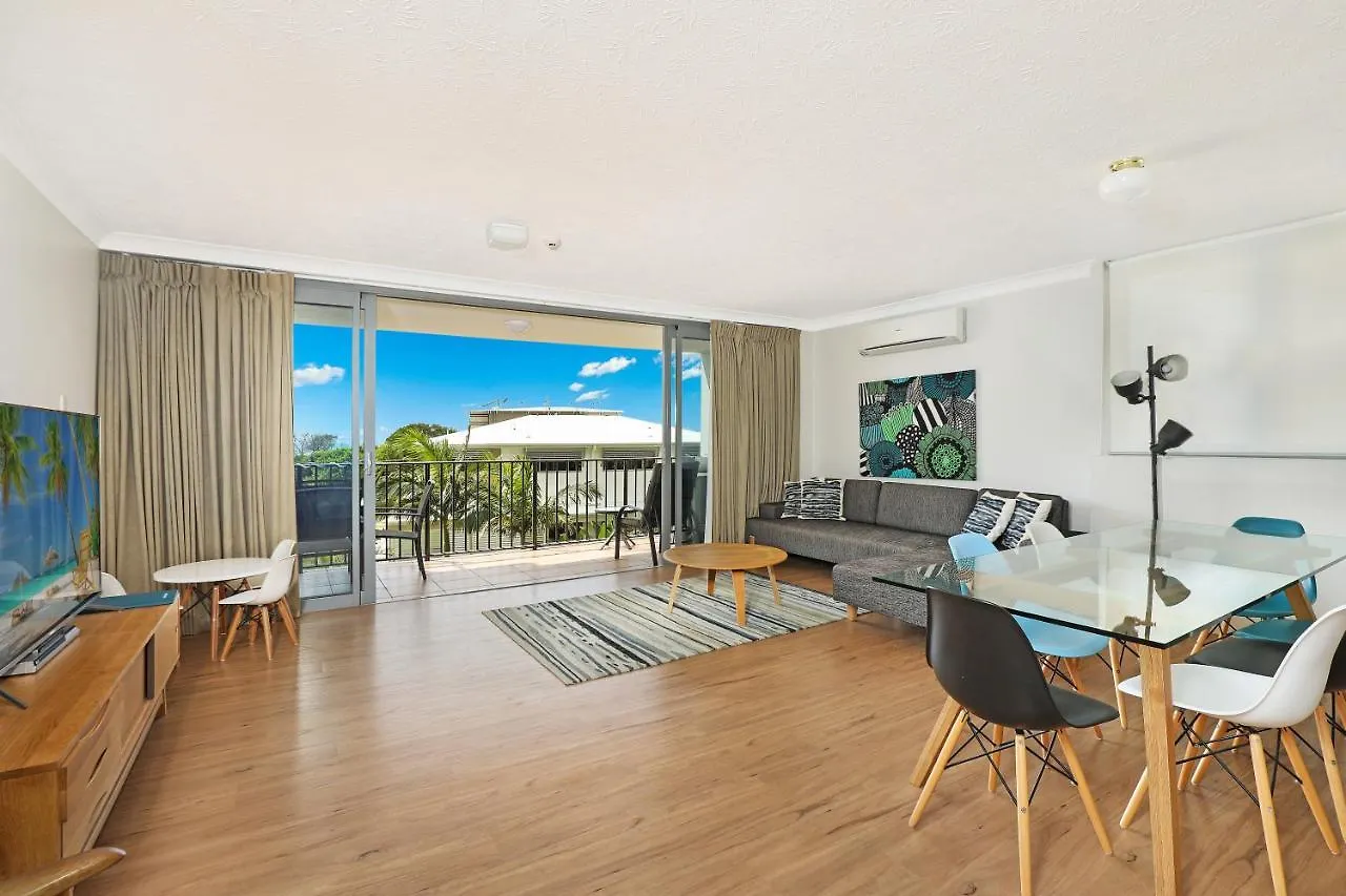 ****  Majorca Isle Beachside Resort Maroochydore Australia