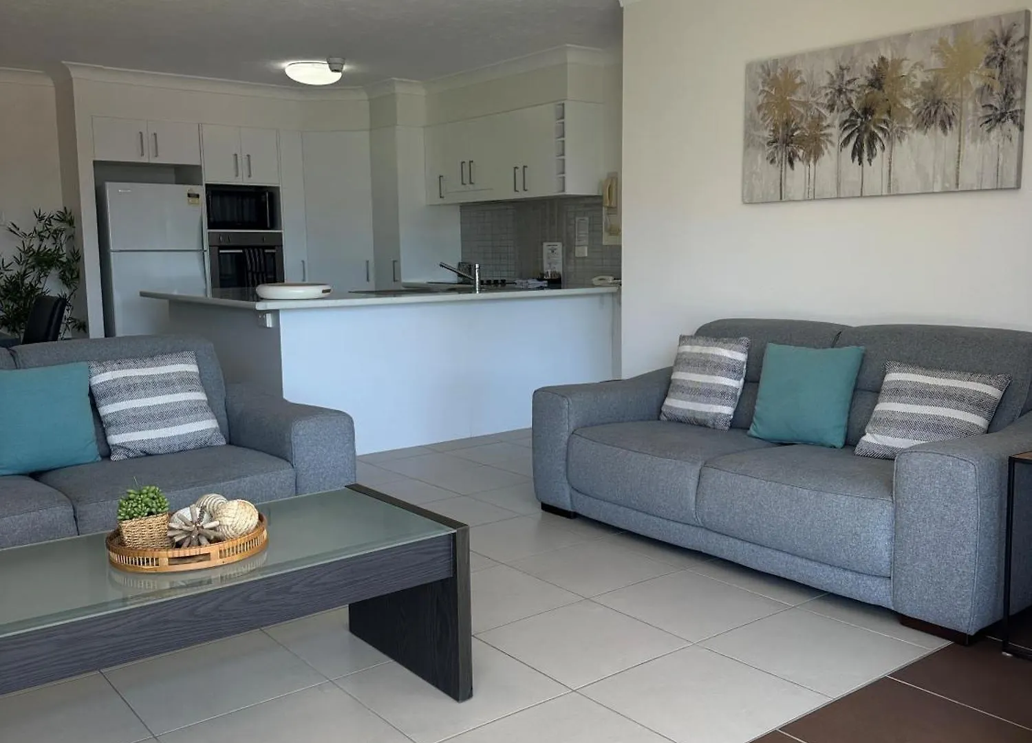 Majorca Isle Beachside Resort Maroochydore